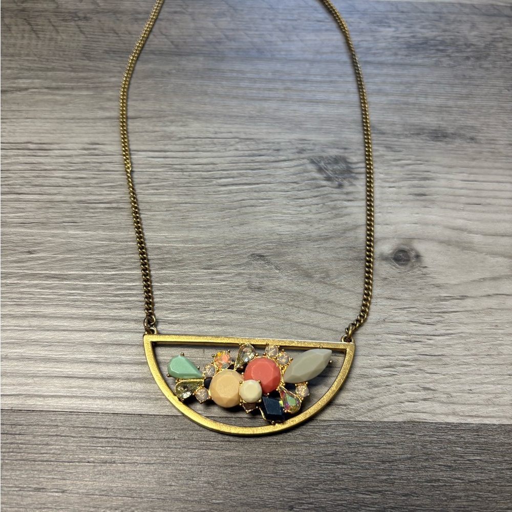Elegant Multicolor Pendant Necklace